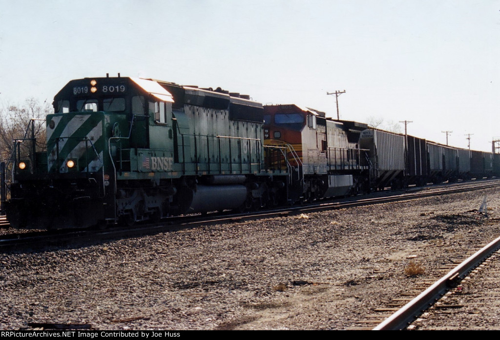 BNSF 8019 West